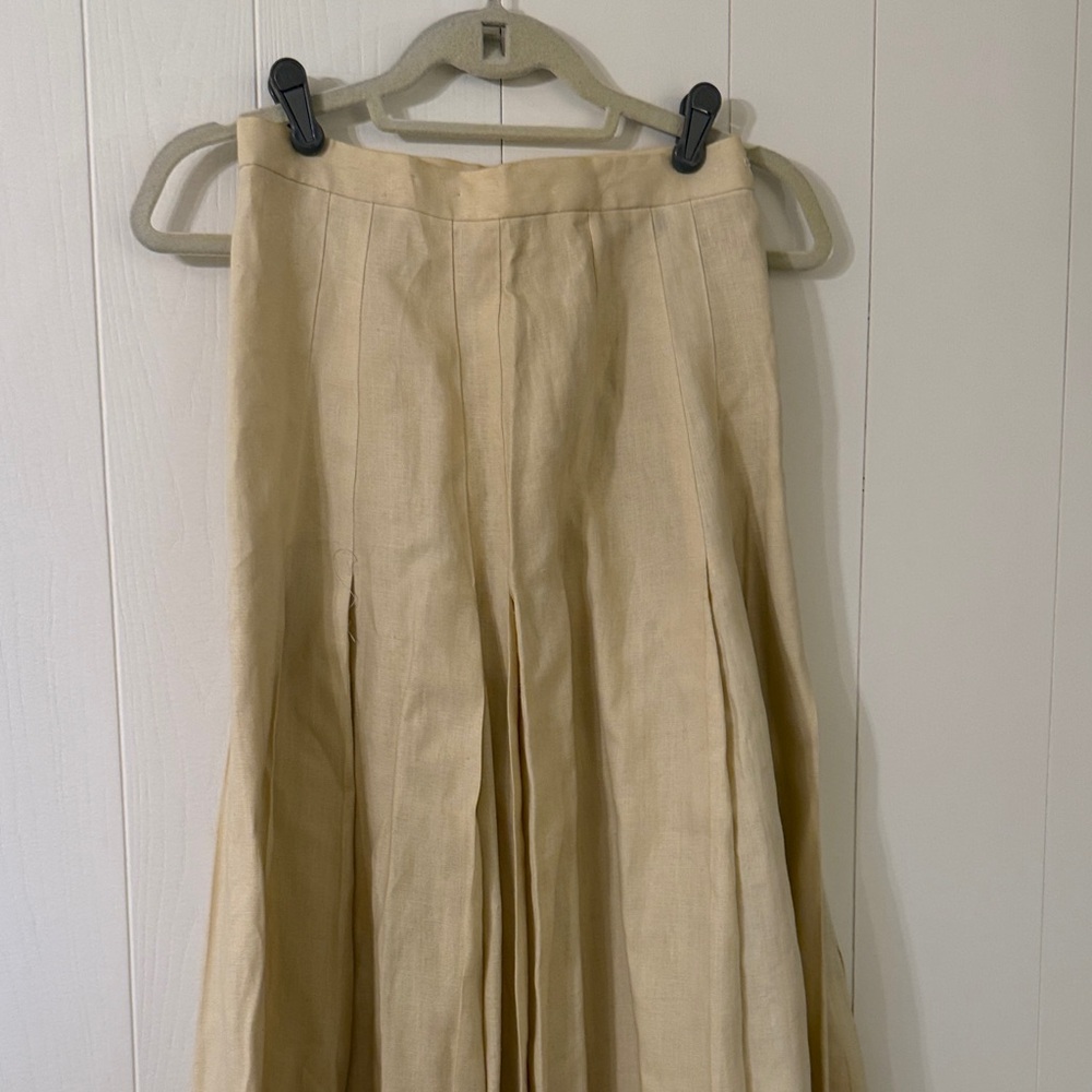 Elegant Cream Women's Skirt 1980s vintage Ralph Lauren
